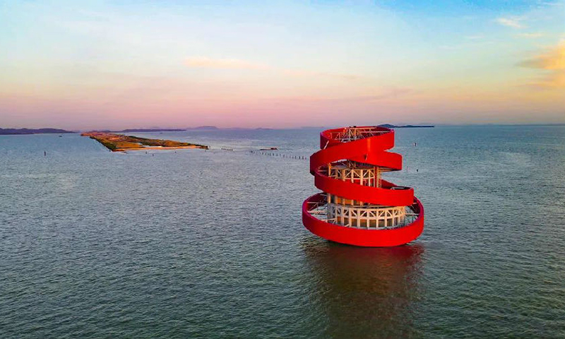 項目通車后，將實現與蘇錫常三市的高速公路環線直接連通，有效緩解滬寧高速無錫、蘇州段的交通壓力，對促進蘇錫常城市建設以及長三角經濟發展具有重要意義。