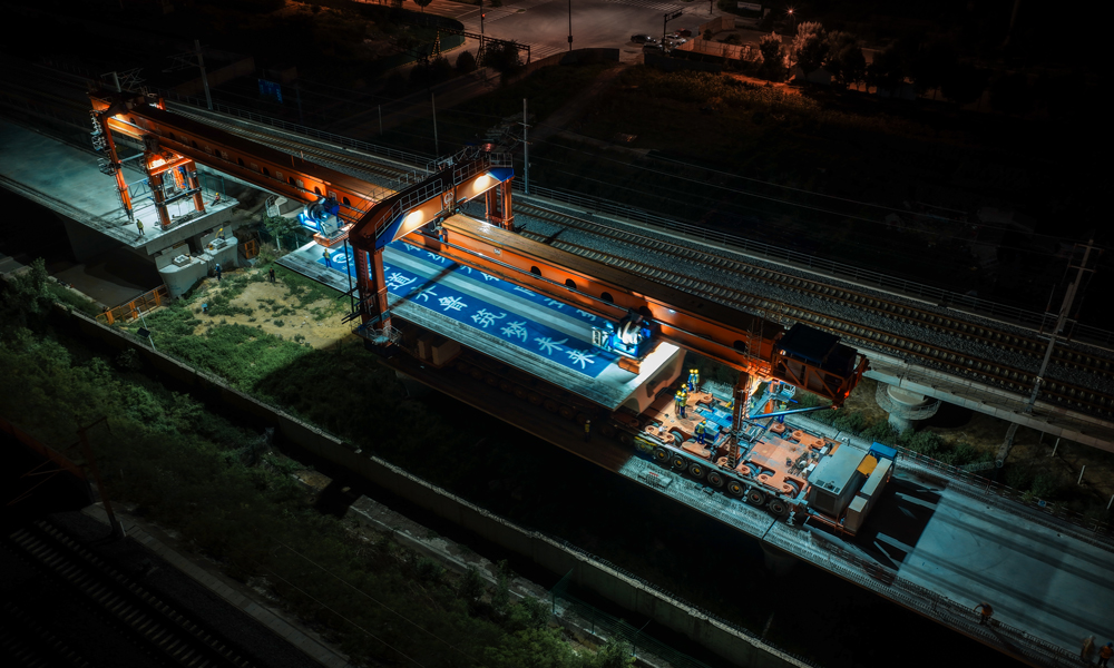 項目建成后將帶動沿線濟南、濟陽、商河、惠民、濱州等城市及縣區間的城際客流快速出行，加強沿線節點經濟聯系，實現魯北地區對外互聯互通，形成東濱城市群與濟南間的客運快速通道，對于實施國家發展戰略、推動區域經濟協調發展和城鎮化進程，改善區域交通條件具有重要意義。