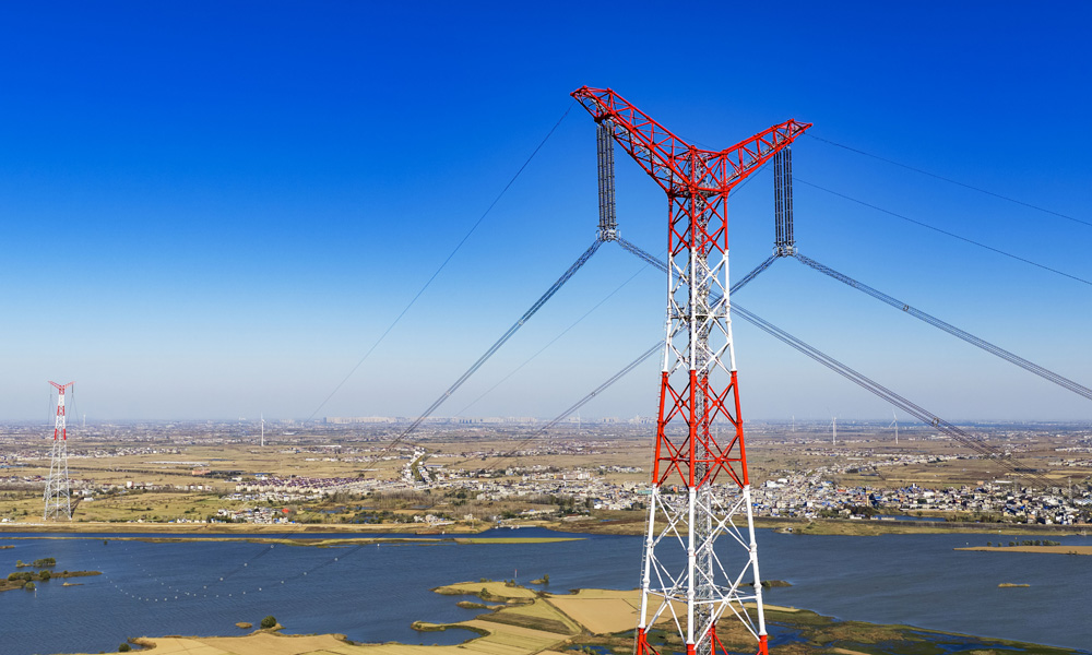 工程投運(yùn)后每年可向安徽輸送電量超過360億千瓦時(shí)，其中一半以上是新能源電量，將有效提升安徽電力供應(yīng)保障能力，促進(jìn)能源結(jié)構(gòu)轉(zhuǎn)型和“雙碳”目標(biāo)實(shí)現(xiàn)。