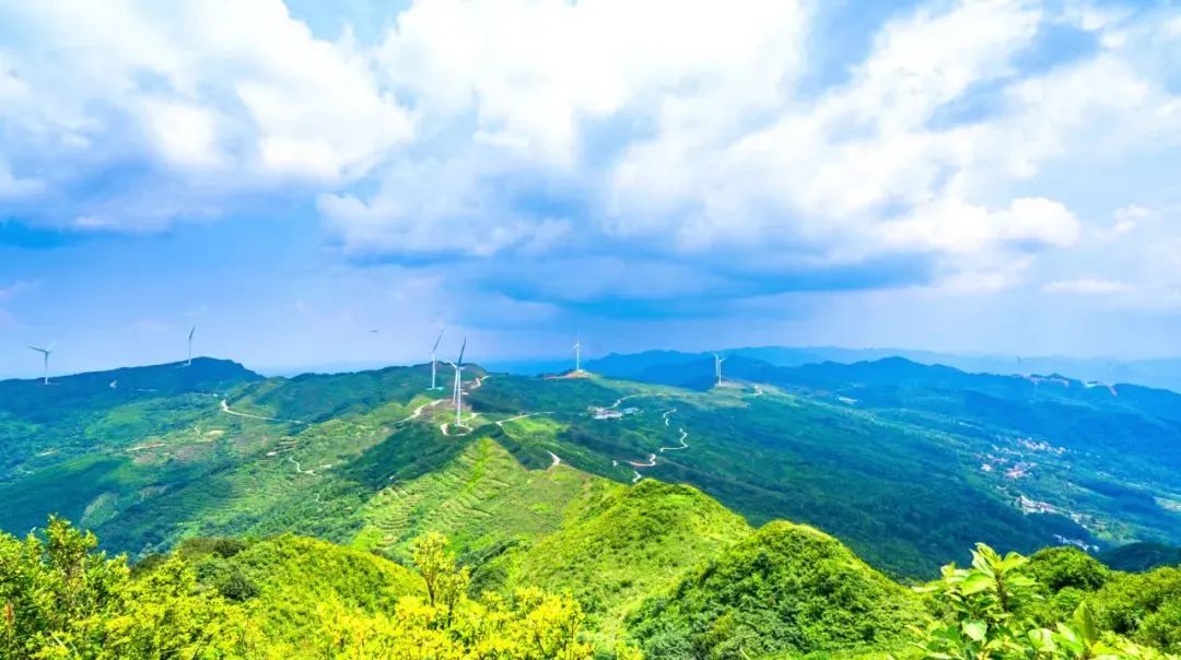 廣西樂業(yè)風電1.jpg 廣西樂業(yè)風電1.jpg