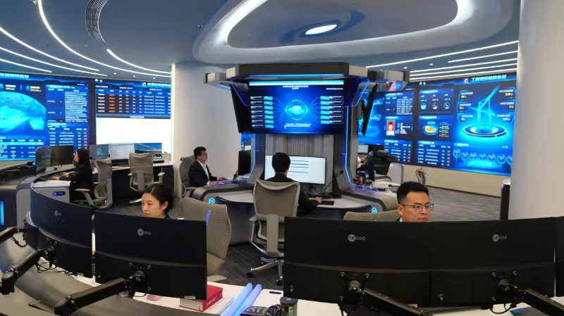 722128127.jpg 722128127.jpg