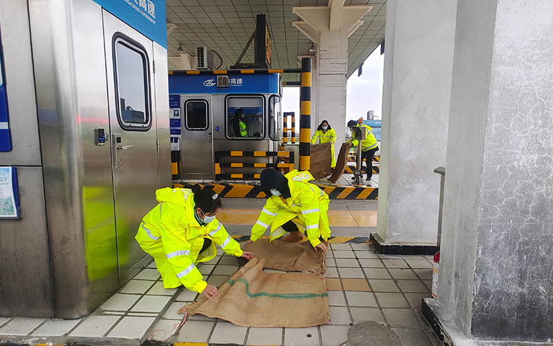 LOCAL17083133345839P1HXW4FMI.jpg LOCAL17083133345839P1HXW4FMI.jpg